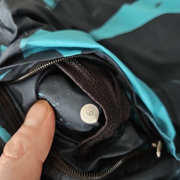 Lululemon Pack-It Vest In Back Spin Stroke Peacock Blue Black - Picture 12 of 12